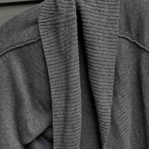 Loft Wool Blend Gray Open Front Cardigan Sweater size Medium - Picture 9 of 10
